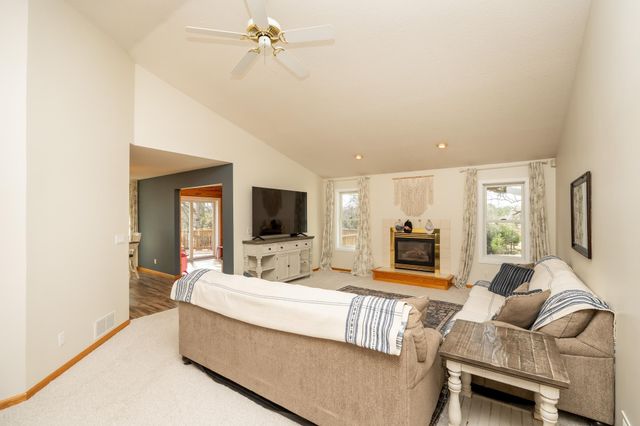 17200 Tungsten Street NW, Anoka, MN 55303