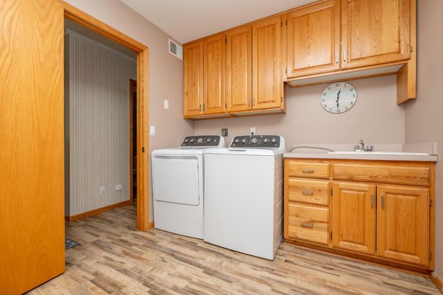 17200 Tungsten Street NW, Anoka, MN 55303