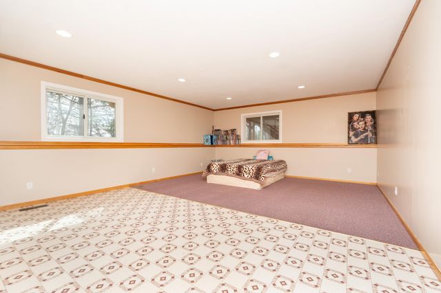 17200 Tungsten Street NW, Anoka, MN 55303