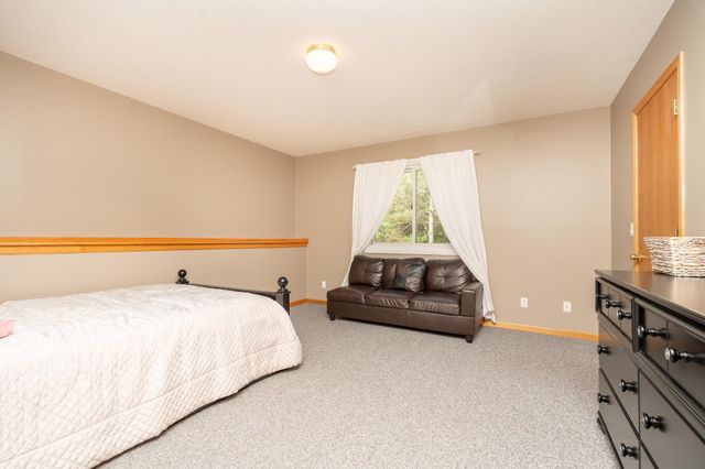 17200 Tungsten Street NW, Anoka, MN 55303