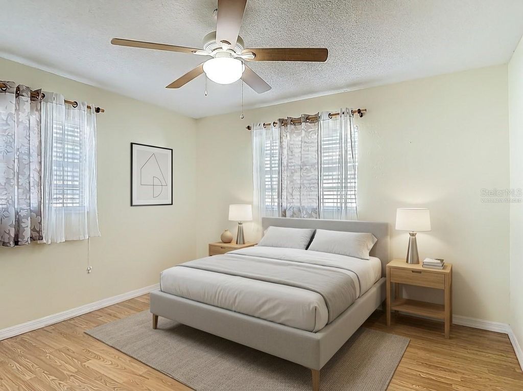 Image 23 of property listing at 895 SUPERIOR STREET, Deltona, FL 32725