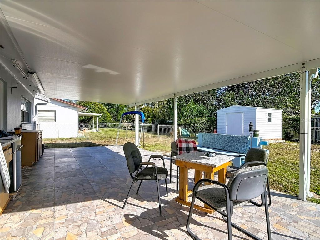 Image 28 of property listing at 895 SUPERIOR STREET, Deltona, FL 32725