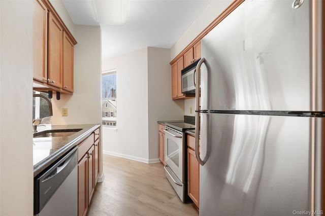 107 Sutton Drive 107, Mount Kisco, NY 10549