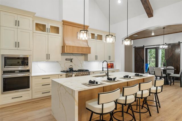 258 Pinerock Lane, Montgomery, TX 77356