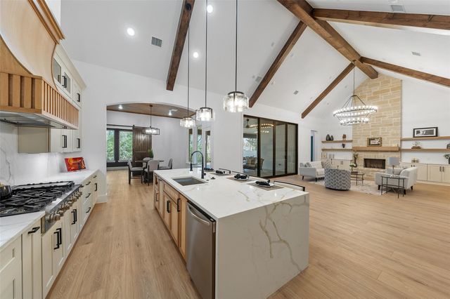 258 Pinerock Lane, Montgomery, TX 77356