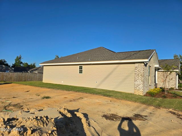 863 E 12th Street, Lynn Haven, FL 32444