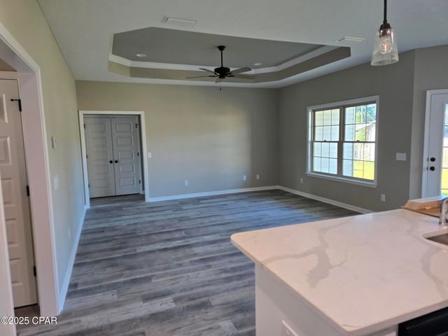 863 E 12th Street, Lynn Haven, FL 32444