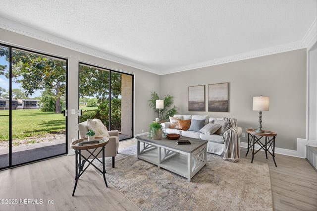 7622 LAS PALMAS Way 165, Jacksonville, FL 32256