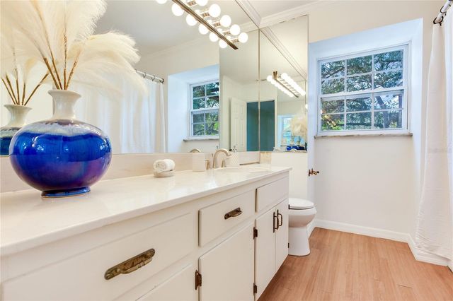 3603 W MORRISON AVENUE, Tampa, FL 33629