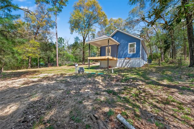 154 Lakeview Drive E, Livingston, TX 77351