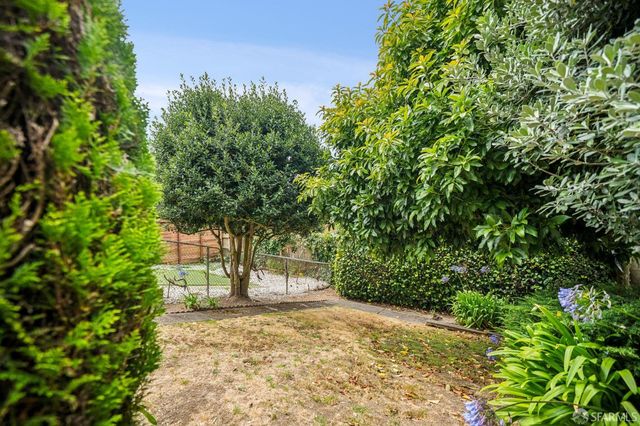 2631 17th Avenue, San Francisco, CA 94116