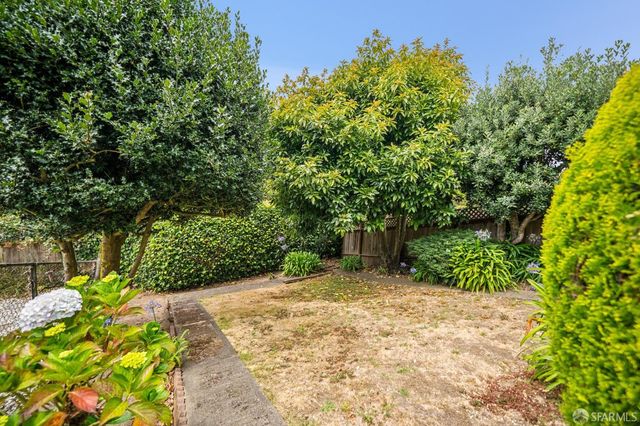 2631 17th Avenue, San Francisco, CA 94116