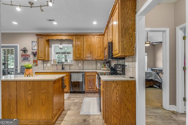 141 High Ridge Trail, Jackson, GA 30233