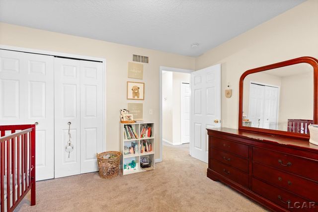 533 Ash Street, Carleton, MI 48117