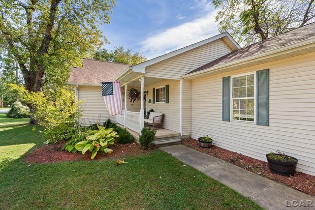 533 Ash Street, Carleton, MI 48117