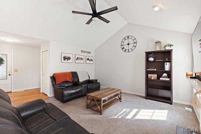 533 Ash Street, Carleton, MI 48117