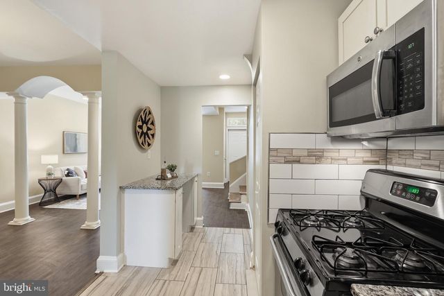 608 KENYON ST NW, Washington, DC 20010