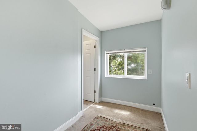 608 KENYON ST NW, Washington, DC 20010