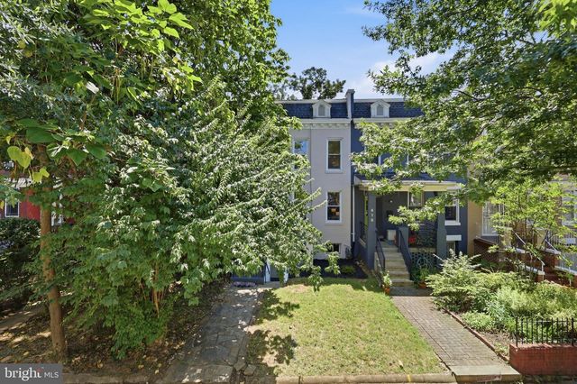 608 KENYON ST NW, Washington, DC 20010