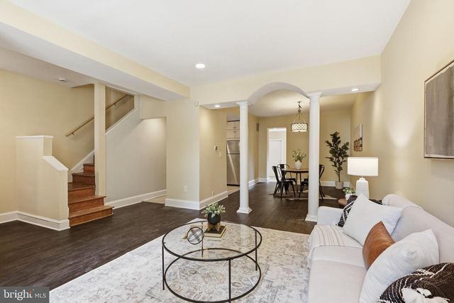 608 KENYON ST NW, Washington, DC 20010