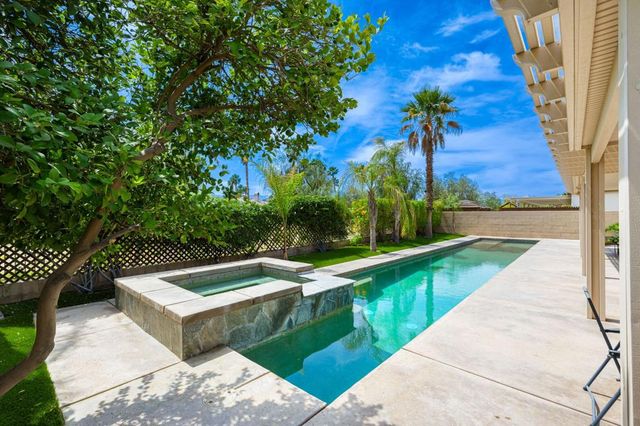 43251 Corte Del Oro, La Quinta, CA 92253