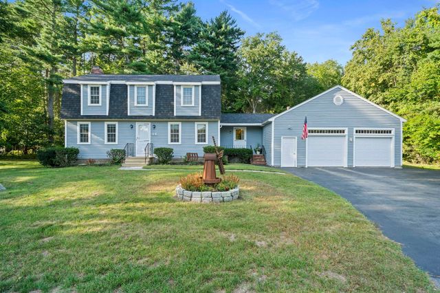 44 Pine Island Rd, Hanover, MA 02339