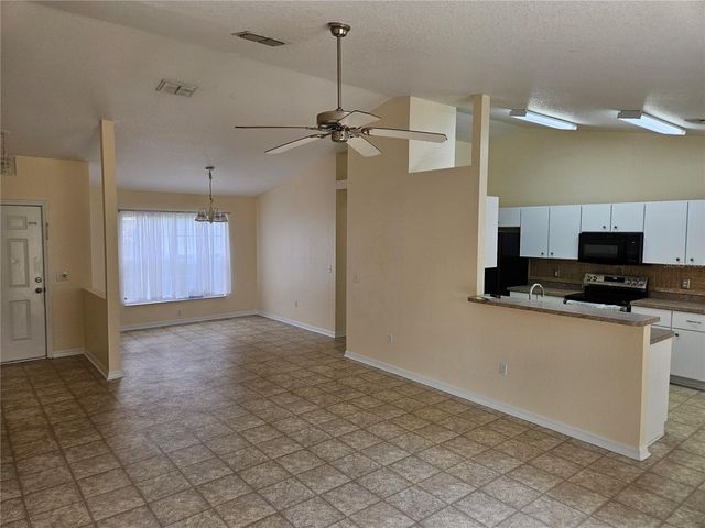 5704 PECAN ROAD, Ocala, FL 34472