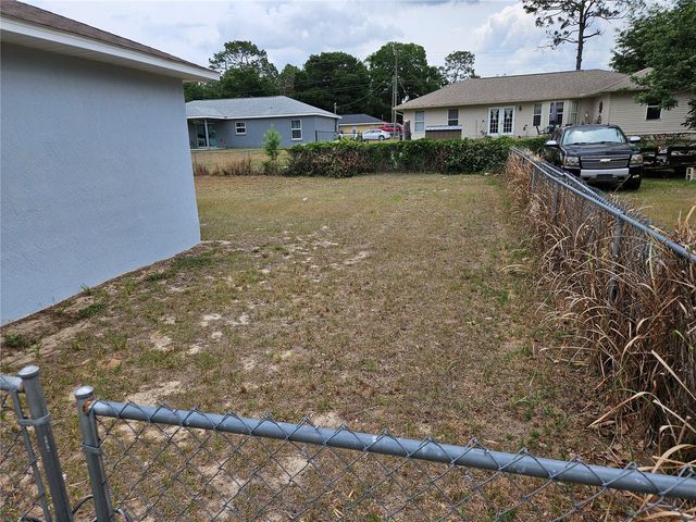 5704 PECAN ROAD, Ocala, FL 34472