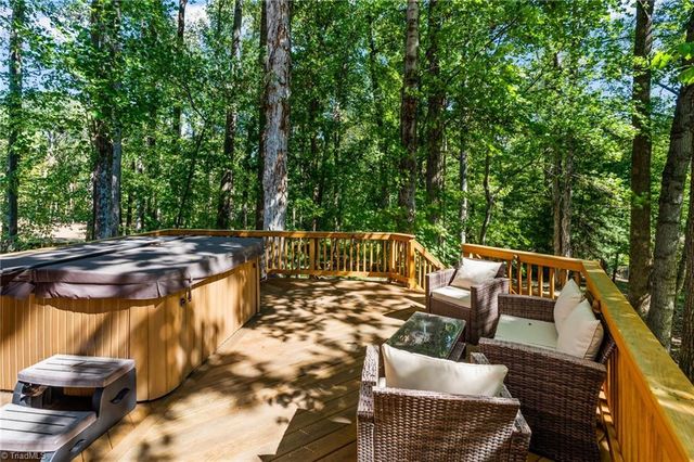 5114 Hedrick Hedrick Drive, Greensboro, NC 27410