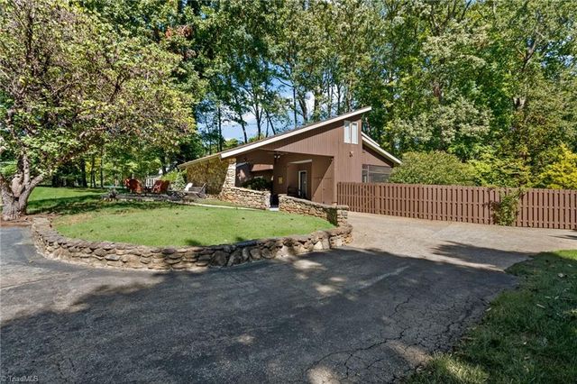 5114 Hedrick Hedrick Drive, Greensboro, NC 27410