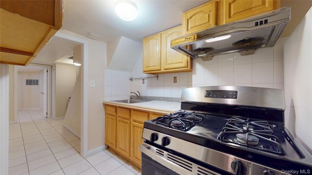 91-48 71st Avenue, Forest Hills, NY 11375