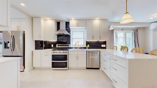 91-48 71st Avenue, Forest Hills, NY 11375