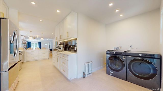 91-48 71st Avenue, Forest Hills, NY 11375