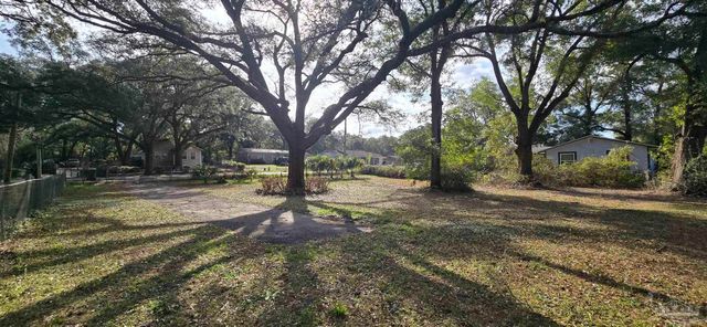 401 N 65th Ave, Pensacola, FL 32506