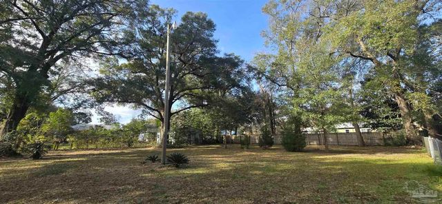 401 N 65th Ave, Pensacola, FL 32506