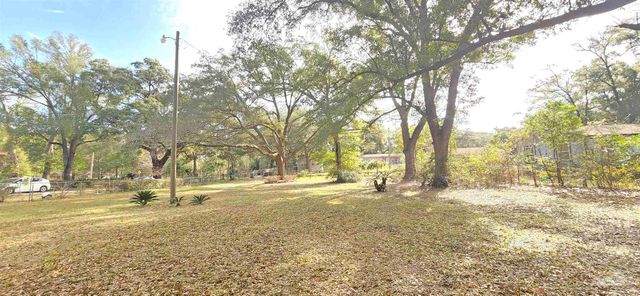 401 N 65th Ave, Pensacola, FL 32506