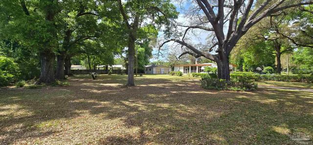 401 N 65th Ave, Pensacola, FL 32506