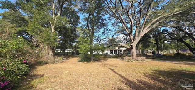401 N 65th Ave, Pensacola, FL 32506