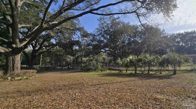 401 N 65th Ave, Pensacola, FL 32506