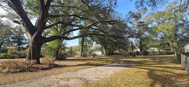 401 N 65th Ave, Pensacola, FL 32506