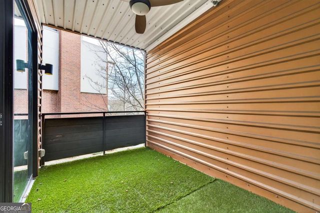 972 DEKALB Avenue NE 202, Atlanta, GA 30307