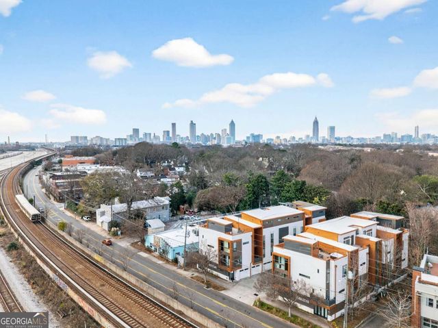 972 DEKALB Avenue NE 202, Atlanta, GA 30307