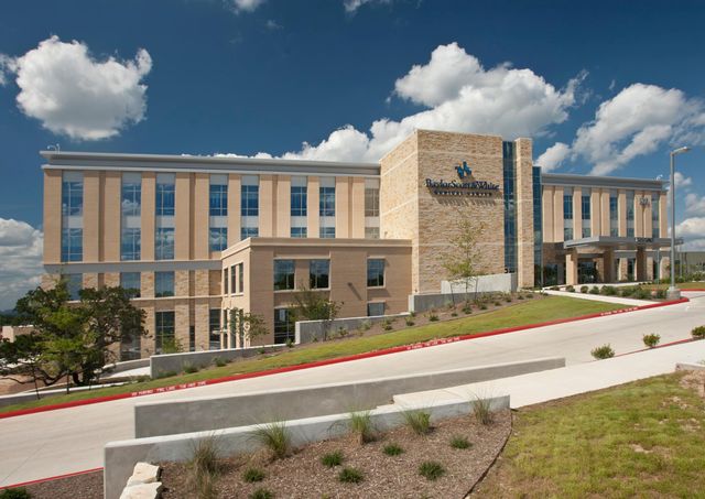 181 Kadens BLF, Round Mountain, TX 78663