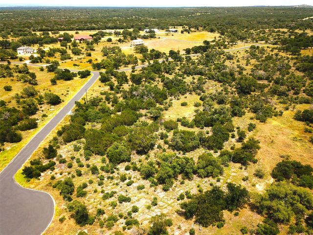 181 Kadens BLF, Round Mountain, TX 78663