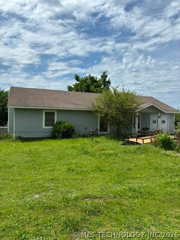 721 Hill, Locust Grove, OK 74352