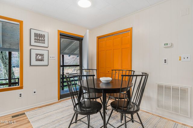 144 Ripshin Lake Road, Roan Mountain, TN 37687