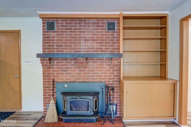 144 Ripshin Lake Road, Roan Mountain, TN 37687