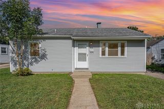 910 Allen Drive, Springfield, OH 45505