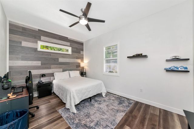 702 WOODVIEW WAY, Bradenton, FL 34212