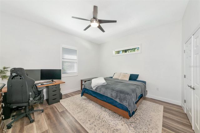 702 WOODVIEW WAY, Bradenton, FL 34212